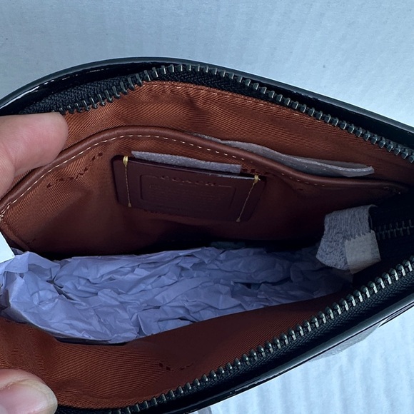 New COACH Kit Messenger Small Leather Crossbody Bag - Picture 3 of 8